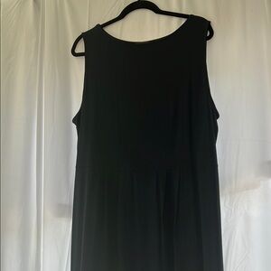 Elegant Navy Sleeveless Dress